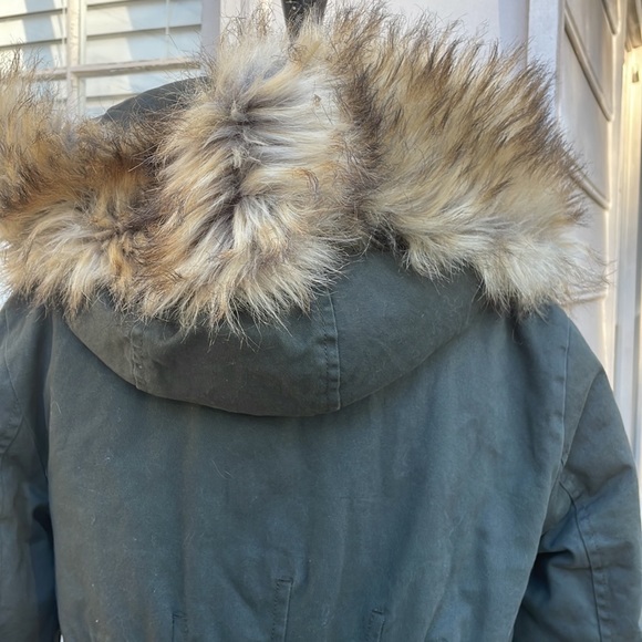 Sam Edelman Green Hooded Faux Fur Trim Parka /Jacket Size M - Picture 5 of 13